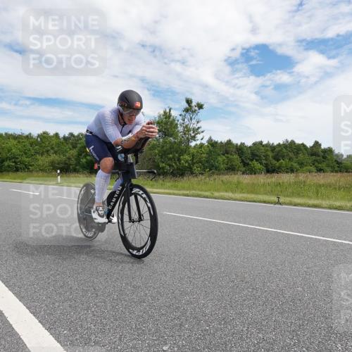 21.06.2026 - Viking Triathlon Michael Burmester http://msf.ph/oto/9869692 21.06.2026 12:03:46 Radfahren 66, 101, 194, 257, 261, 261, 287, 331, 463, 465, 475 meine-sportfotos.de