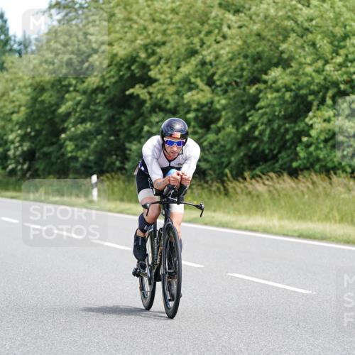 21.06.2026 - Viking Triathlon Michael Burmester http://msf.ph/oto/9869738 21.06.2026 12:30:39 Radfahren 45, 99, 104, 109, 111, 113, 125, 137, 145, 180, 199, 286, 327, 359, 376, 500, 567 meine-sportfotos.de