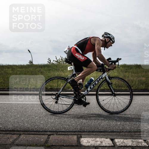 21.06.2026 - 29. Vierlanden-Triathlon H.Heesch http://msf.ph/oto/9869770 21.06.2026 09:13:58 Radfahren 8, 178 meine-sportfotos.de