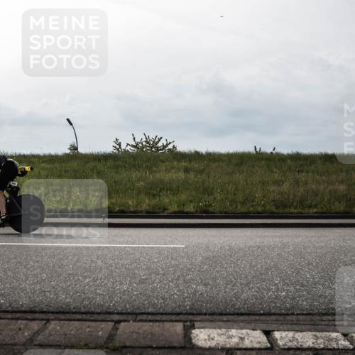 21.06.2026 - 29. Vierlanden-Triathlon H.Heesch http://msf.ph/oto/9869777 21.06.2026 09:14:11 Radfahren 193, 210, 287 meine-sportfotos.de