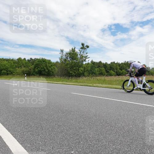 21.06.2026 - Viking Triathlon Michael Burmester http://msf.ph/oto/9869798 21.06.2026 12:05:23 Radfahren 41, 53, 86, 94, 132, 136, 189, 219, 239, 304, 304, 364, 407, 429, 442, 456, 474, 571, 634, 668 meine-sportfotos.de