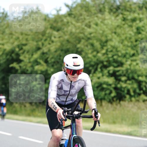 21.06.2026 - Viking Triathlon Michael Burmester http://msf.ph/oto/9869836 21.06.2026 12:31:07 Radfahren 34, 45, 107, 151, 151, 175, 188, 241, 252, 296, 327, 340, 383, 414, 445, 485, 553, 574, 578, 663 meine-sportfotos.de