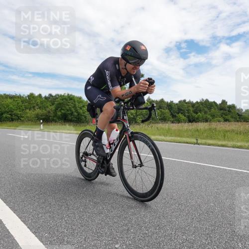 21.06.2026 - Viking Triathlon Michael Burmester http://msf.ph/oto/9869860 21.06.2026 12:05:45 Radfahren 16, 56, 58, 94, 165, 198, 256, 282, 289, 382, 456, 546, 634, 670 meine-sportfotos.de