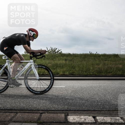 21.06.2026 - 29. Vierlanden-Triathlon H.Heesch http://msf.ph/oto/9869870 21.06.2026 09:15:55 Radfahren 62, 128, 145, 177 meine-sportfotos.de