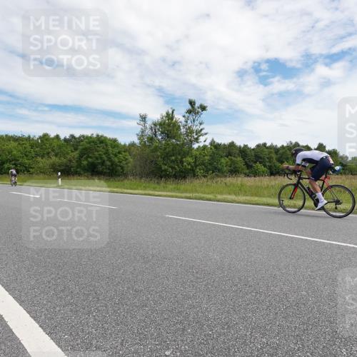 21.06.2026 - Viking Triathlon Michael Burmester http://msf.ph/oto/9869898 21.06.2026 12:06:05 Radfahren 26, 38, 58, 532, 625 meine-sportfotos.de