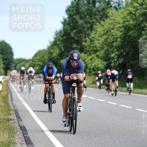 21.06.2026 - Viking Triathlon Michael Burmester http://msf.ph/oto/9869915 21.06.2026 12:31:57 Radfahren 27, 33, 75, 337, 365, 382, 489, 640, 641, 658 meine-sportfotos.de