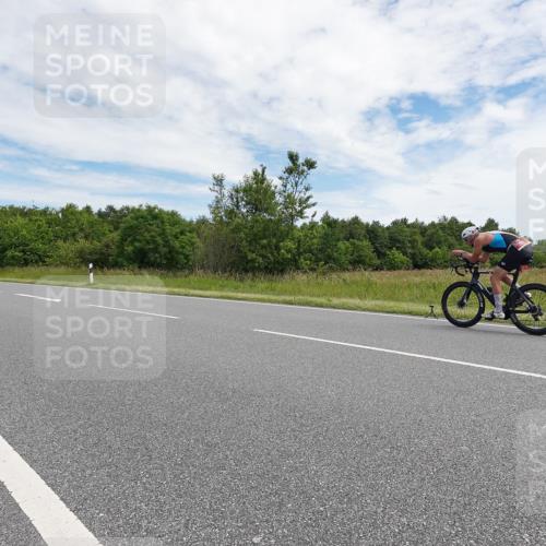 21.06.2026 - Viking Triathlon Michael Burmester http://msf.ph/oto/9869933 21.06.2026 12:06:29 Radfahren 218, 365, 455 meine-sportfotos.de