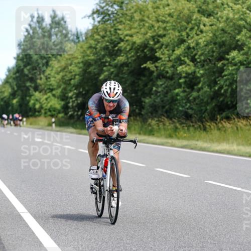 21.06.2026 - Viking Triathlon Michael Burmester http://msf.ph/oto/9869962 21.06.2026 12:32:04 Radfahren 33, 75, 303, 365, 382, 393, 482, 489, 513, 532, 601, 641, 658 meine-sportfotos.de