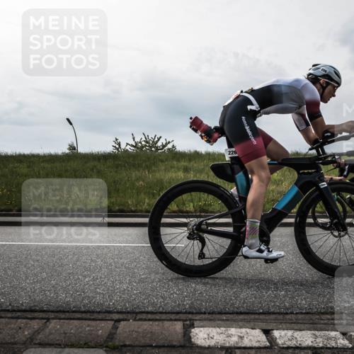 21.06.2026 - 29. Vierlanden-Triathlon H.Heesch http://msf.ph/oto/9869964 21.06.2026 09:17:55 Radfahren 78, 106, 226 meine-sportfotos.de