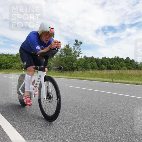 21.06.2026 - Viking Triathlon Michael Burmester http://msf.ph/oto/9869972 21.06.2026 12:07:18 Radfahren 44, 60, 166, 212, 245, 267, 316, 348, 387, 419, 562, 608, 615 meine-sportfotos.de