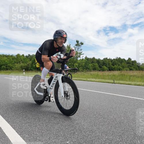 21.06.2026 - Viking Triathlon Michael Burmester http://msf.ph/oto/9869984 21.06.2026 12:07:19 Radfahren 44, 60, 118, 166, 212, 245, 267, 316, 348, 387, 419, 562, 608, 615 meine-sportfotos.de
