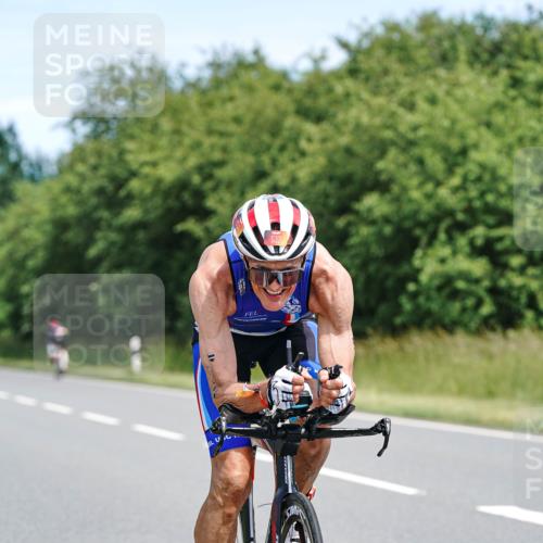 21.06.2026 - Viking Triathlon Michael Burmester http://msf.ph/oto/9869995 21.06.2026 12:32:17 Radfahren 303, 331, 393, 462, 482, 489, 513, 532, 532, 559, 601, 641 meine-sportfotos.de