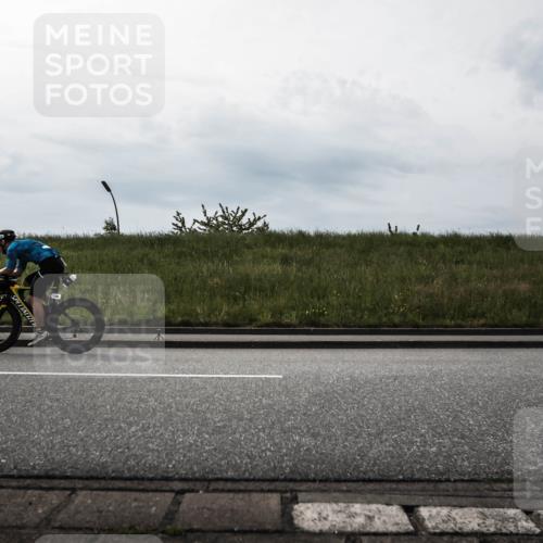 21.06.2026 - 29. Vierlanden-Triathlon H.Heesch http://msf.ph/oto/9870002 21.06.2026 09:18:32 Radfahren 37, 108 meine-sportfotos.de