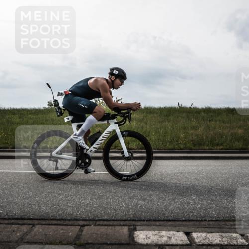 21.06.2026 - 29. Vierlanden-Triathlon H.Heesch http://msf.ph/oto/9870007 21.06.2026 09:18:42 Radfahren 63, 76, 196, 197, 293 meine-sportfotos.de
