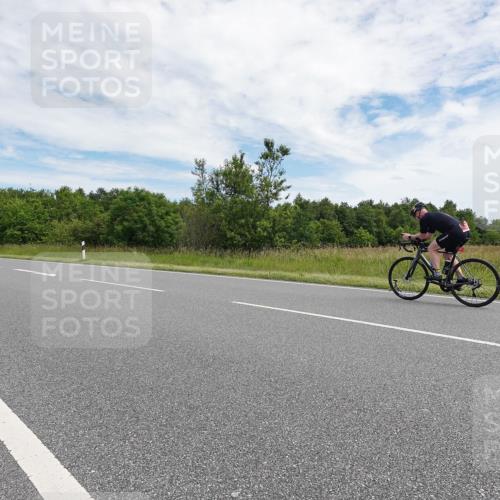 21.06.2026 - Viking Triathlon Michael Burmester http://msf.ph/oto/9870039 21.06.2026 12:07:39 Radfahren 90, 97, 118, 163, 211, 226, 245, 245, 422, 562, 621 meine-sportfotos.de
