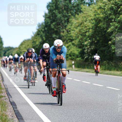 21.06.2026 - Viking Triathlon Michael Burmester http://msf.ph/oto/9870064 21.06.2026 12:32:49 Radfahren 93, 97, 114, 116, 237, 247, 265, 289, 301, 447, 450, 454, 579, 626, 659 meine-sportfotos.de