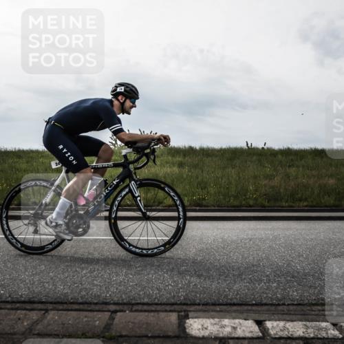 21.06.2026 - 29. Vierlanden-Triathlon H.Heesch http://msf.ph/oto/9870066 21.06.2026 09:19:19 Radfahren 24, 169, 224, 228, 278 meine-sportfotos.de
