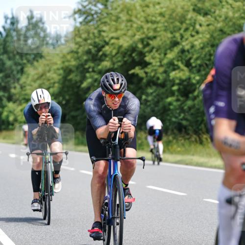 21.06.2026 - Viking Triathlon Michael Burmester http://msf.ph/oto/9870101 21.06.2026 12:32:51 Radfahren 93, 97, 114, 116, 237, 247, 265, 289, 301, 447, 450, 454, 579, 626, 659 meine-sportfotos.de