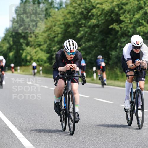 21.06.2026 - Viking Triathlon Michael Burmester http://msf.ph/oto/9870157 21.06.2026 12:32:58 Radfahren 93, 97, 114, 116, 172, 237, 247, 289, 450, 454, 579 meine-sportfotos.de