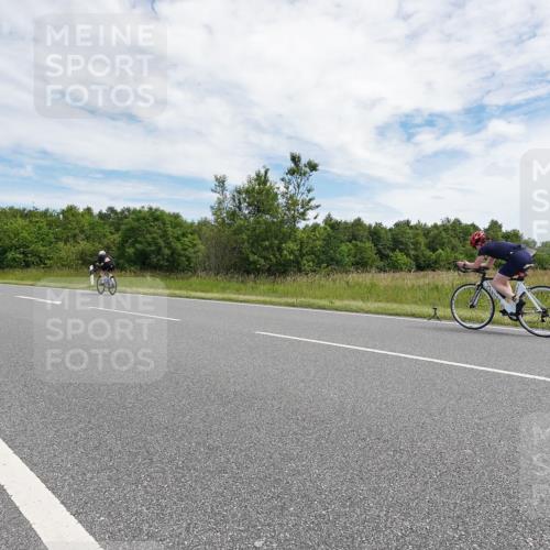 21.06.2026 - Viking Triathlon Michael Burmester http://msf.ph/oto/9870158 21.06.2026 12:08:56 Radfahren 63, 68, 72, 84, 123, 162, 181, 224, 266, 359, 370, 370, 409, 427, 427 meine-sportfotos.de