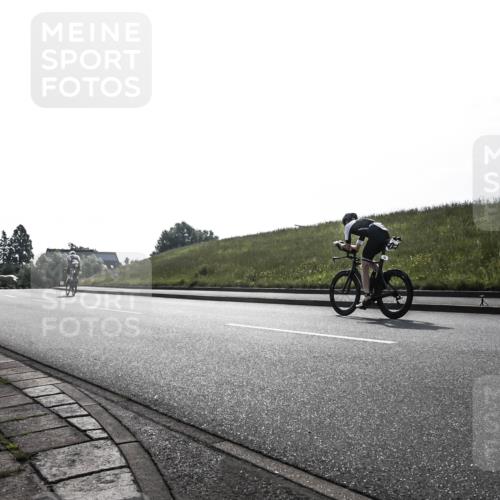 21.06.2026 - 29. Vierlanden-Triathlon H.Heesch http://msf.ph/oto/9870162 21.06.2026 09:05:20 Radfahren  meine-sportfotos.de