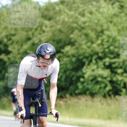 21.06.2026 - Viking Triathlon Michael Burmester http://msf.ph/oto/9870200 21.06.2026 12:33:03 Radfahren 93, 97, 114, 116, 122, 172, 237, 247, 289, 450, 579 meine-sportfotos.de