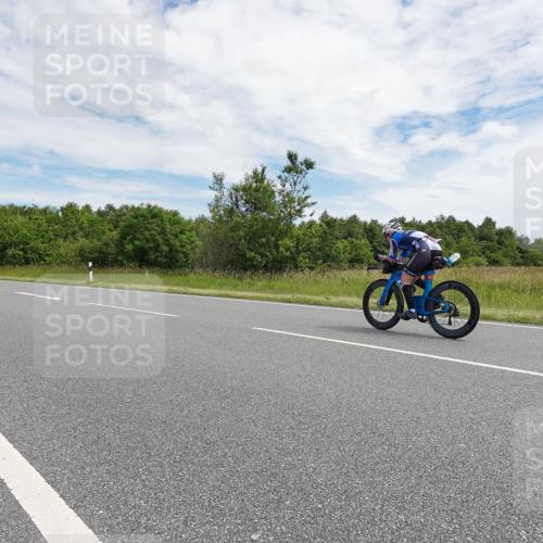 21.06.2026 - Viking Triathlon Michael Burmester http://msf.ph/oto/9870222 21.06.2026 12:09:31 Radfahren 20, 20, 27, 115, 378, 383, 386, 416, 416 meine-sportfotos.de
