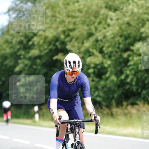 21.06.2026 - Viking Triathlon Michael Burmester http://msf.ph/oto/9870242 21.06.2026 12:33:12 Radfahren 85, 88, 93, 122, 167, 172, 237, 274, 287, 403, 450, 492, 497, 528, 642 meine-sportfotos.de