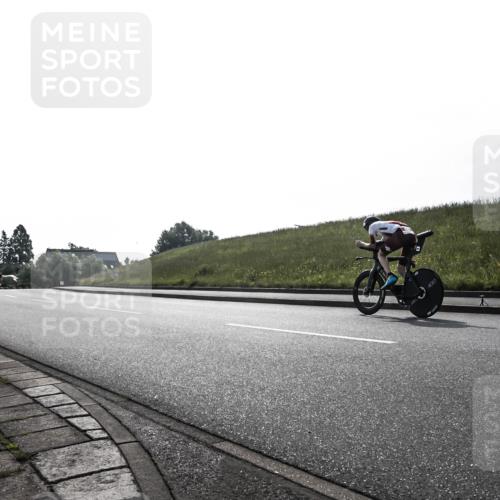 21.06.2026 - 29. Vierlanden-Triathlon H.Heesch http://msf.ph/oto/9870244 21.06.2026 09:07:32 Radfahren 138 meine-sportfotos.de