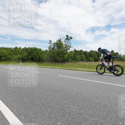 21.06.2026 - Viking Triathlon Michael Burmester http://msf.ph/oto/9870253 21.06.2026 12:09:47 Radfahren 64, 185, 185, 378, 378, 416, 438, 460, 522 meine-sportfotos.de
