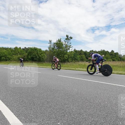 21.06.2026 - Viking Triathlon Michael Burmester http://msf.ph/oto/9870271 21.06.2026 12:09:49 Radfahren 64, 185, 185, 378, 378, 438, 460, 484, 522 meine-sportfotos.de