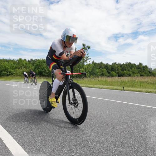 21.06.2026 - Viking Triathlon Michael Burmester http://msf.ph/oto/9870302 21.06.2026 12:09:54 Radfahren 64, 185, 185, 378, 378, 438, 460, 484, 522 meine-sportfotos.de