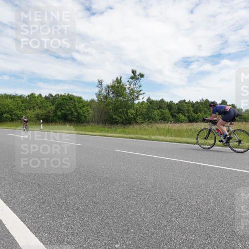 21.06.2026 - Viking Triathlon Michael Burmester http://msf.ph/oto/9870428 21.06.2026 12:11:10 Radfahren 87, 95, 111, 114, 154, 186, 227, 250, 250, 265, 355, 356, 392, 433, 433, 447, 454, 459, 464, 552, 557, 560, 579, 619, 627, 655 meine-sportfotos.de