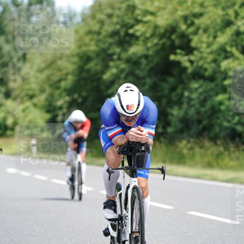 21.06.2026 - Viking Triathlon Michael Burmester http://msf.ph/oto/9870461 21.06.2026 12:34:31 Radfahren 28, 49, 197, 248, 304, 360, 389, 571, 610, 653 meine-sportfotos.de