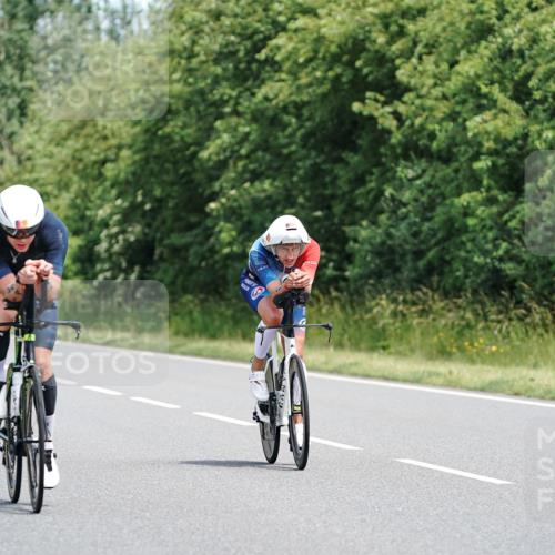 21.06.2026 - Viking Triathlon Michael Burmester http://msf.ph/oto/9870474 21.06.2026 12:34:32 Radfahren 28, 49, 197, 248, 304, 360, 389, 571, 610, 653 meine-sportfotos.de