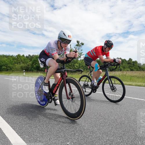 21.06.2026 - Viking Triathlon Michael Burmester http://msf.ph/oto/9870476 21.06.2026 12:11:21 Radfahren 76, 77, 87, 111, 114, 154, 186, 250, 291, 355, 356, 392, 413, 433, 447, 454, 464, 552, 579, 627, 655 meine-sportfotos.de