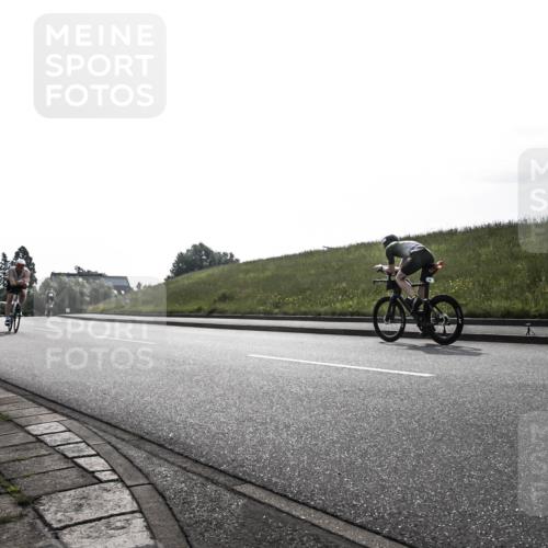 21.06.2026 - 29. Vierlanden-Triathlon H.Heesch http://msf.ph/oto/9870531 21.06.2026 09:12:56 Radfahren 20, 129, 137 meine-sportfotos.de