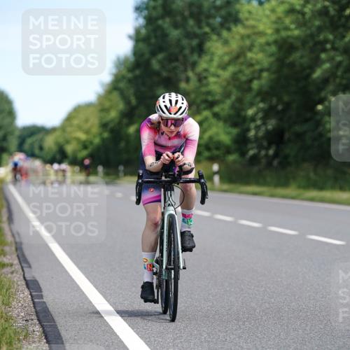 21.06.2026 - Viking Triathlon Michael Burmester http://msf.ph/oto/9870535 21.06.2026 12:34:41 Radfahren 49, 197, 197, 248, 248, 304, 389, 389, 432, 571, 590, 653 meine-sportfotos.de