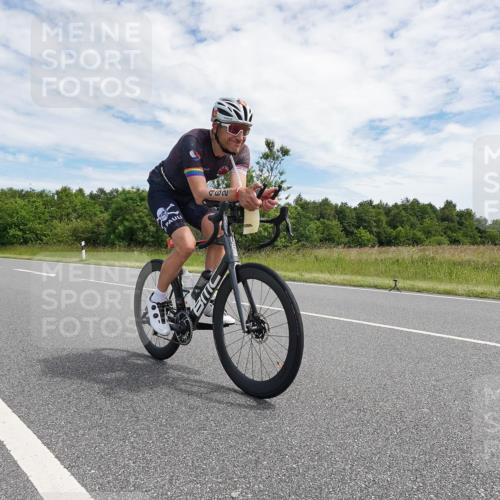 21.06.2026 - Viking Triathlon Michael Burmester http://msf.ph/oto/9870573 21.06.2026 12:12:07 Radfahren 174, 241, 302, 385, 434, 434, 462, 502, 512 meine-sportfotos.de