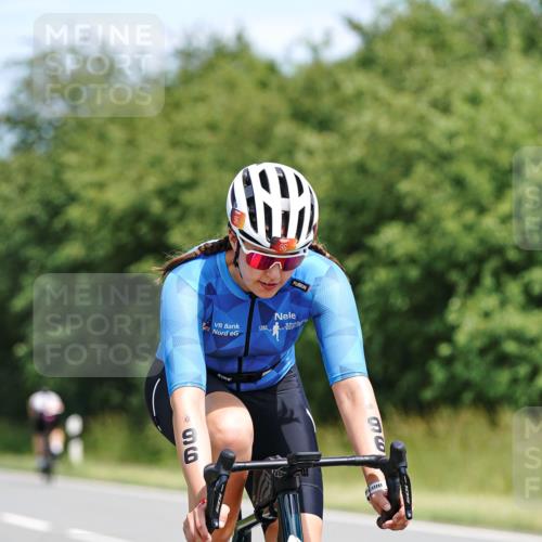 21.06.2026 - Viking Triathlon Michael Burmester http://msf.ph/oto/9870583 21.06.2026 12:35:01 Radfahren 96, 195, 197, 212, 248, 389, 432, 590, 616 meine-sportfotos.de