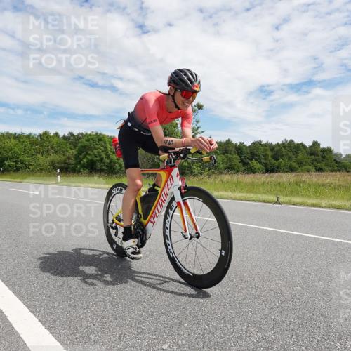 21.06.2026 - Viking Triathlon Michael Burmester http://msf.ph/oto/9870619 21.06.2026 12:12:35 Radfahren 28, 34, 45, 49, 125, 150, 168, 188, 303, 315, 327, 340, 360, 485, 491, 502, 513, 553, 566, 578, 601, 663 meine-sportfotos.de
