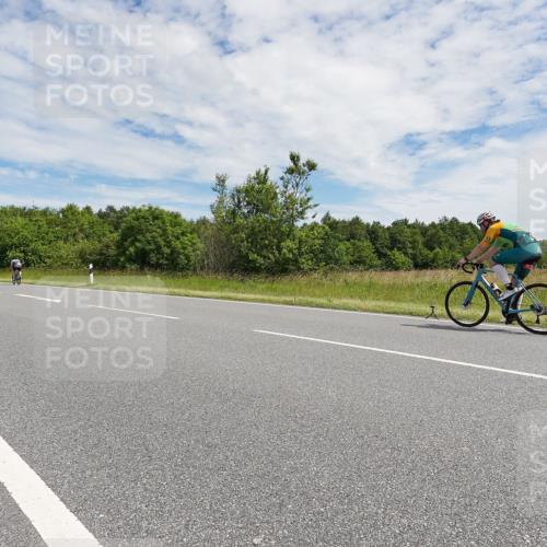 21.06.2026 - Viking Triathlon Michael Burmester http://msf.ph/oto/9870661 21.06.2026 12:12:44 Radfahren 45, 49, 125, 168, 188, 301, 303, 473, 485, 491, 513, 553, 566, 578, 601 meine-sportfotos.de