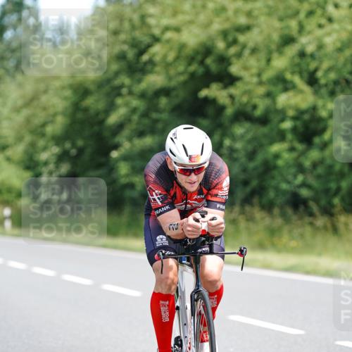 21.06.2026 - Viking Triathlon Michael Burmester http://msf.ph/oto/9870726 21.06.2026 12:36:02 Radfahren 22, 37, 106, 354, 363, 427, 449, 458, 539, 637, 667 meine-sportfotos.de