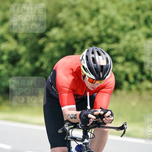 21.06.2026 - Viking Triathlon Michael Burmester http://msf.ph/oto/9870807 21.06.2026 12:36:14 Radfahren 22, 22, 70, 106, 333, 354, 363, 427, 458, 539, 637, 667 meine-sportfotos.de