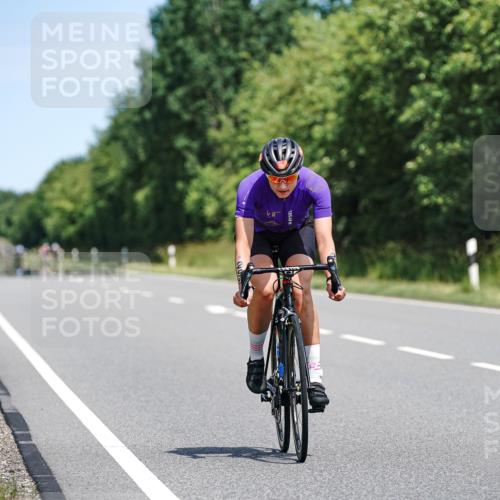 21.06.2026 - Viking Triathlon Michael Burmester http://msf.ph/oto/9870836 21.06.2026 12:36:44 Radfahren 70, 193, 295, 295, 479, 479 meine-sportfotos.de