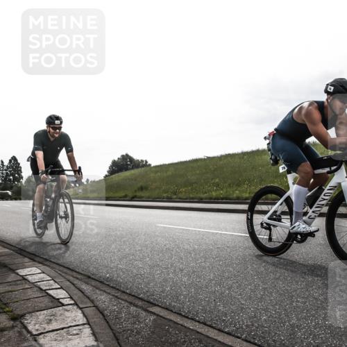 21.06.2026 - 29. Vierlanden-Triathlon H.Heesch http://msf.ph/oto/9870859 21.06.2026 09:18:43 Radfahren 63, 76, 196, 197, 293 meine-sportfotos.de
