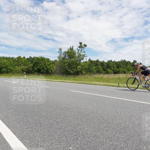 21.06.2026 - Viking Triathlon Michael Burmester http://msf.ph/oto/9870876 21.06.2026 12:14:26 Radfahren 167, 197, 528, 564, 616 meine-sportfotos.de