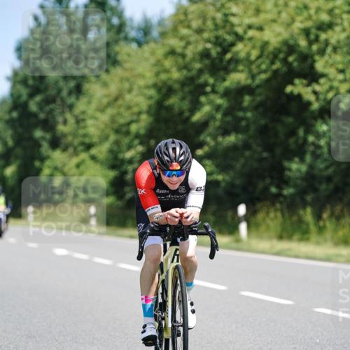 21.06.2026 - Viking Triathlon Michael Burmester http://msf.ph/oto/9870976 21.06.2026 12:37:55 Radfahren 138, 185, 203, 244, 378, 413, 461, 506, 520, 550, 557 meine-sportfotos.de