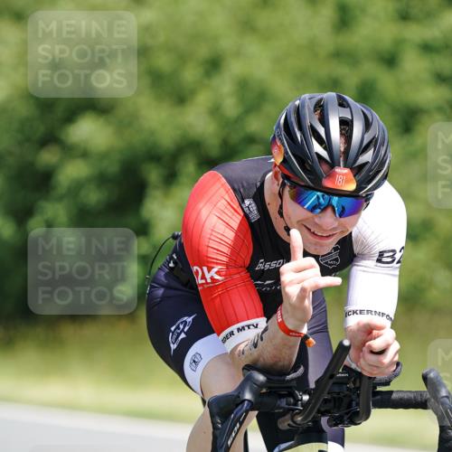 21.06.2026 - Viking Triathlon Michael Burmester http://msf.ph/oto/9870989 21.06.2026 12:37:56 Radfahren 138, 185, 203, 244, 378, 413, 461, 506, 520, 550, 557 meine-sportfotos.de