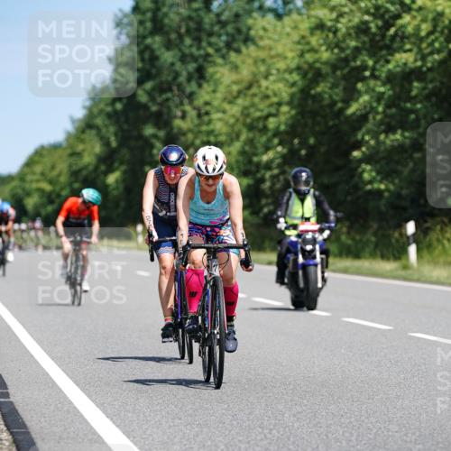 21.06.2026 - Viking Triathlon Michael Burmester http://msf.ph/oto/9870999 21.06.2026 12:37:58 Radfahren 138, 185, 203, 244, 378, 413, 461, 506, 520, 550, 557 meine-sportfotos.de